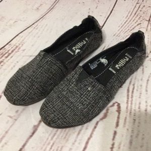 Mad Love - Slip on Shoes